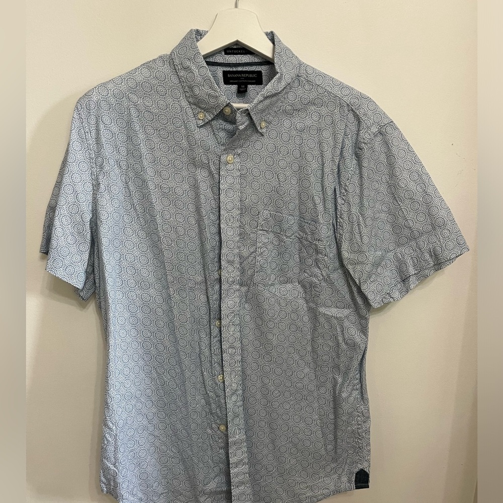 Banana Republic short sleeve oxford shirt